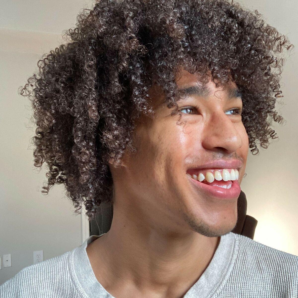 V4H2AAAB2C07DD3631E158510371F5798BDR4465587P3